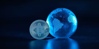 Kryptoměna znázorněná jako část širších globálních finančních trhů